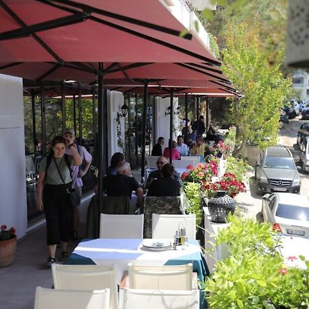 Villa D Hotel-Restaurant-Private Beach Durres Luaran gambar
