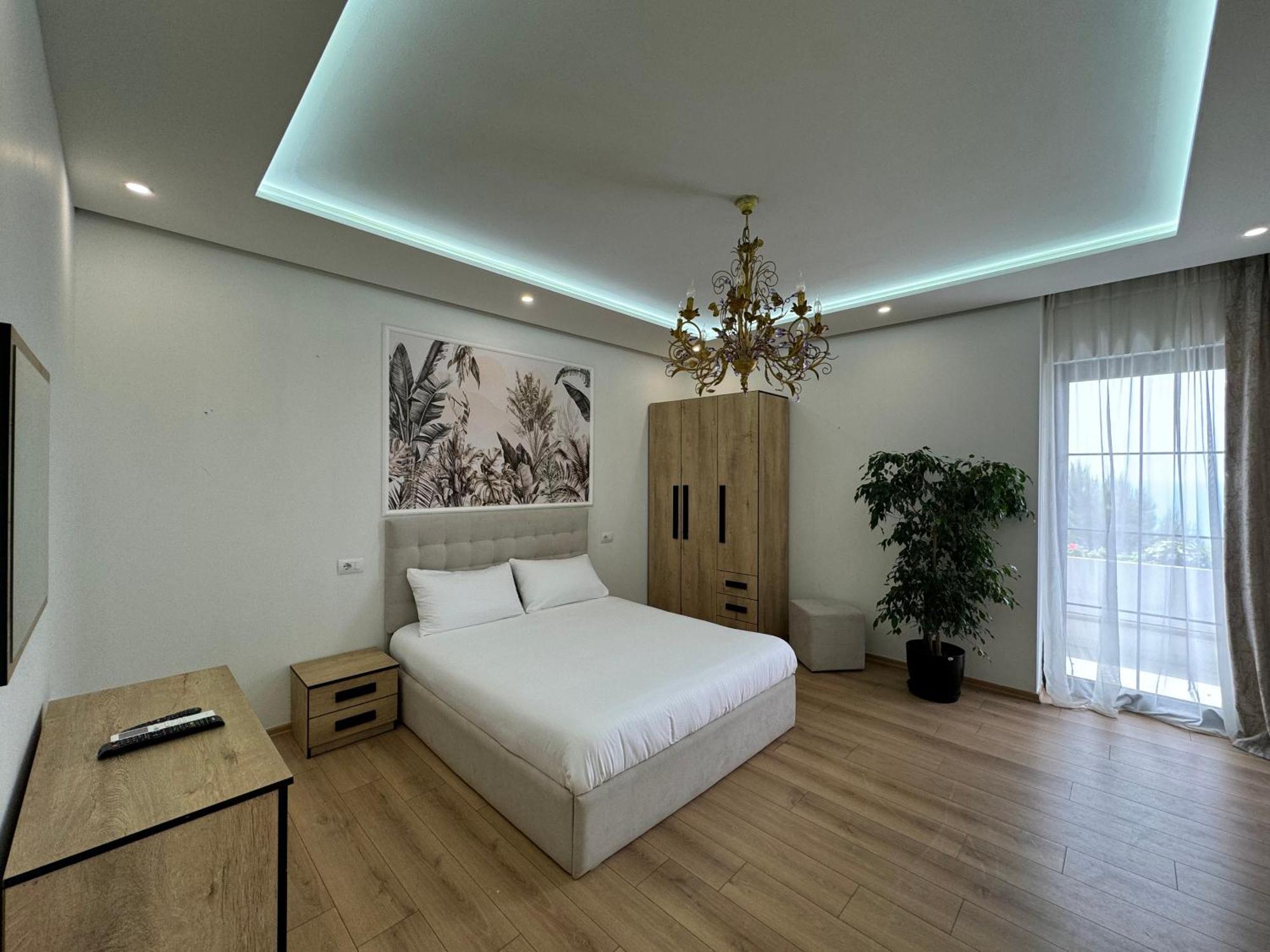 Villa D Hotel-Restaurant-Private Beach Durres Luaran gambar